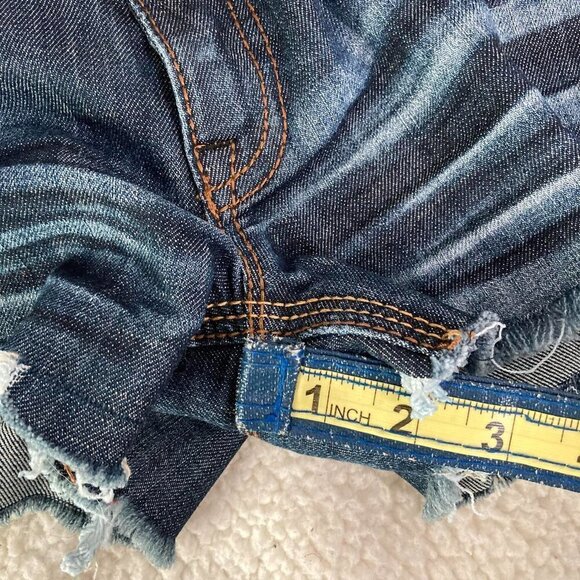 Refuge Distressed Mini Shorts Small 3 - Picture 9 of 9